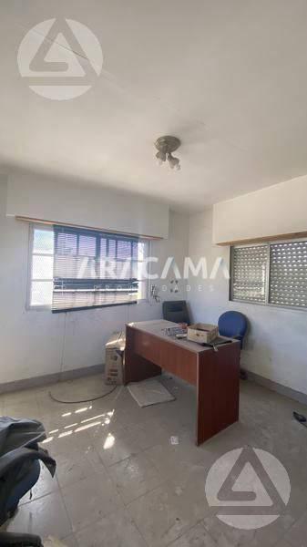 Galpón en Venta - 9 de Abril 4