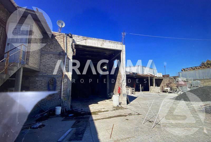 Galpón en Venta - 9 de Abril 2