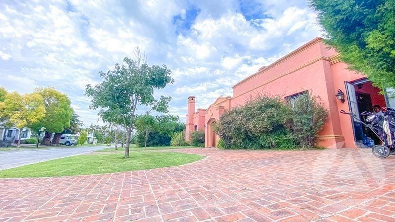 Casa en VENTA en San Eliseo Golf Country - San Vicente