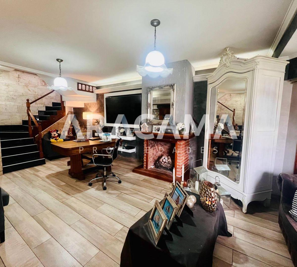 Foto de Casa en Venta en Monte Grande, imagen 4