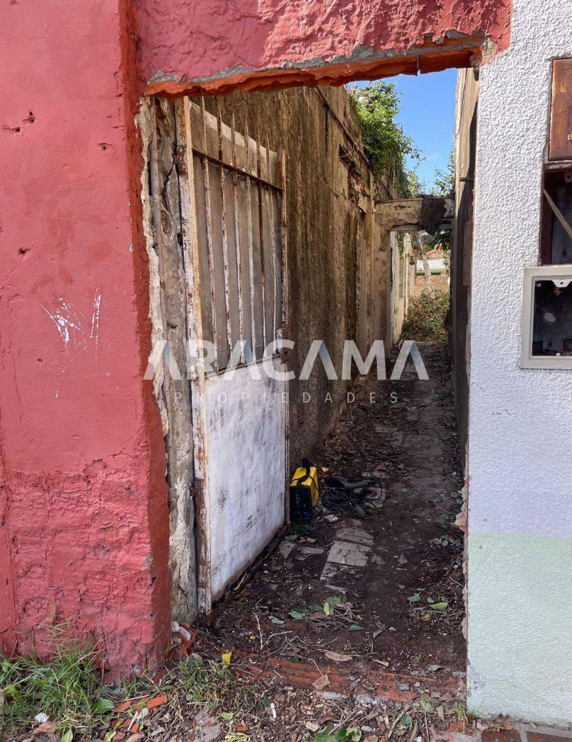 Casa en Venta a Refaccionar - Monte Grande