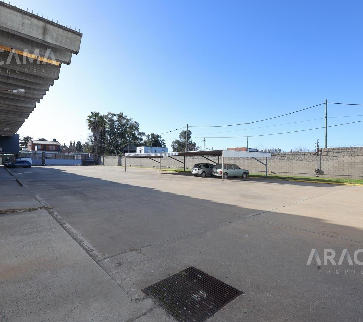 Nave Industrial en Alquiler en Canning - Esteban Echeverria 1