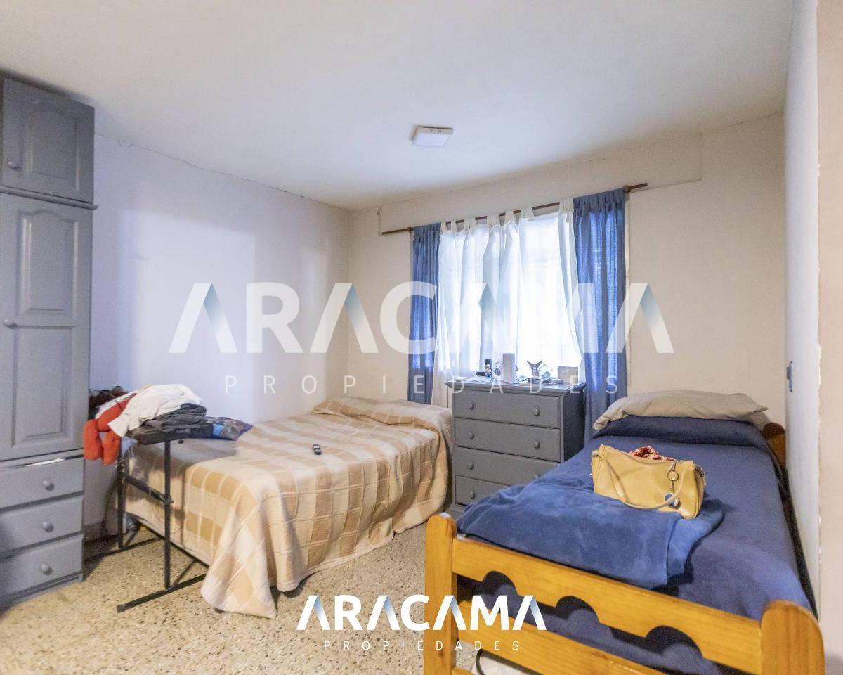 Foto de Casa en Venta en Monte Grande, imagen 2