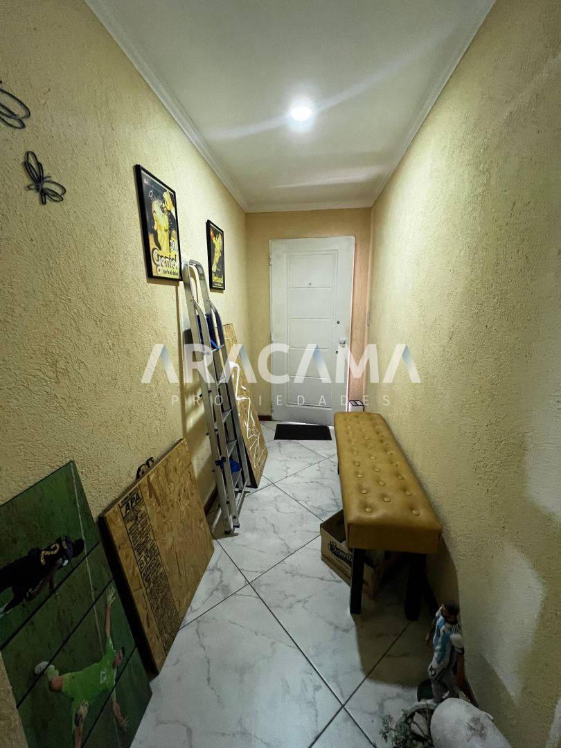 Foto de Casa con locales al frente en Monte Grande, imagen 2