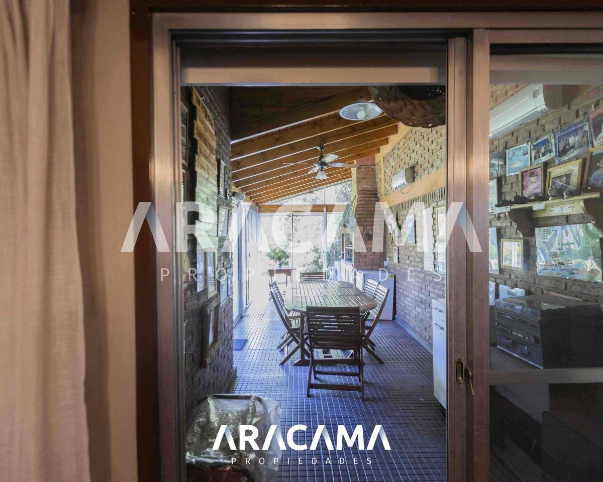 Foto de Casa en Venta en Luis Guillon, imagen 4