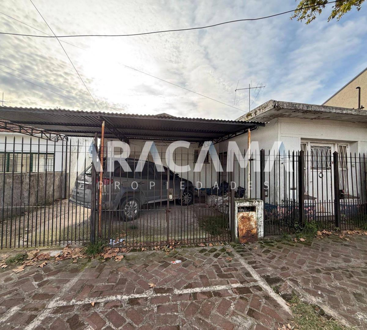 Casas en Venta a Reciclar en Monte Grande