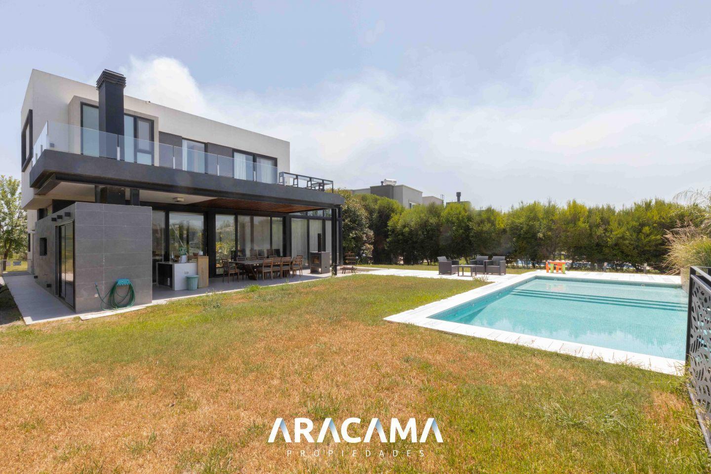 Casa en Venta 3 dormitorios en Terralagos