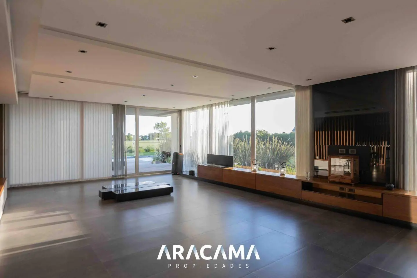 Casa en Venta en La Providencia - Canning 2