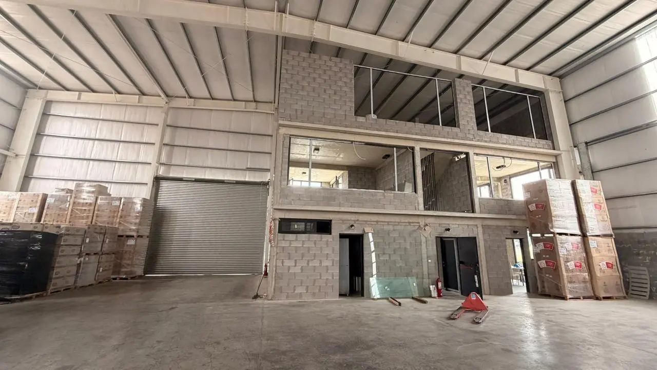 Nave Industrial en Venta en el Polo Industrial de Ezeiza 5