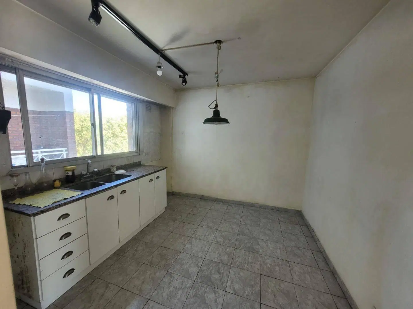 Departamento en Venta en Monte Grande 5