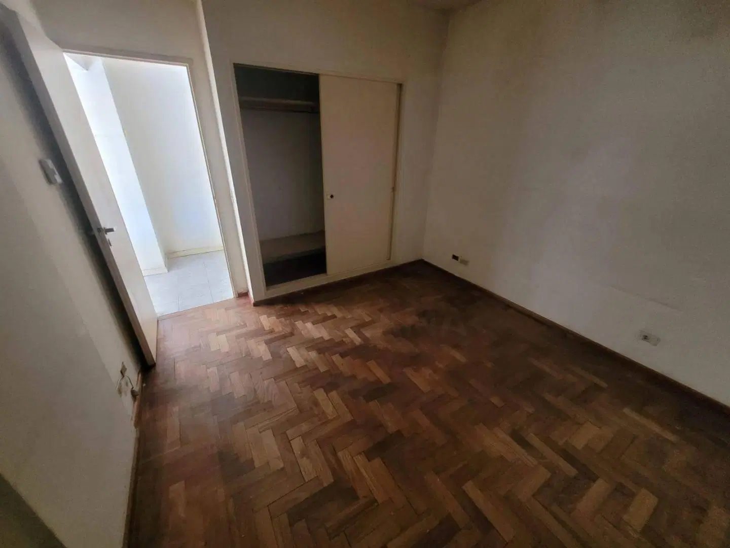 Departamento en Venta en Monte Grande 3