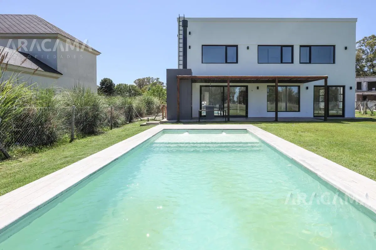 Casa en VENTA en Barrio Privado Lomas Athletic Links - Ezeiza 2