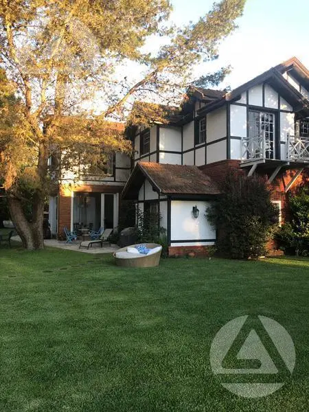 VENTA CASA EN SAINT THOMAS - CANNING 3