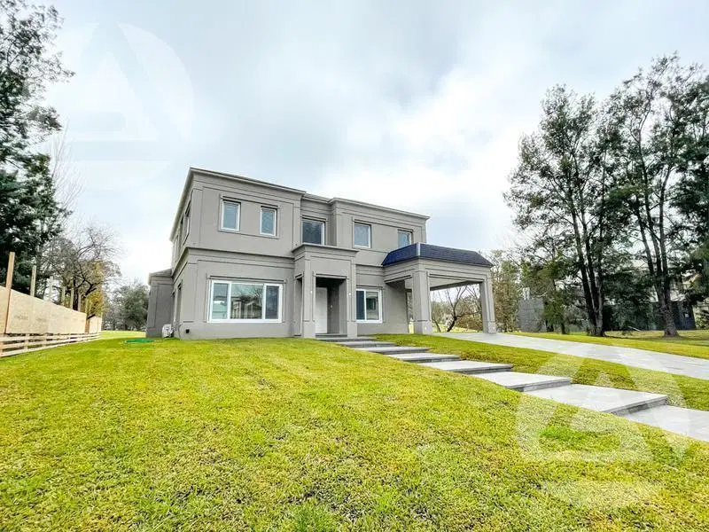 CASA en VENTA en Saint Thomas Oeste - Canning 4