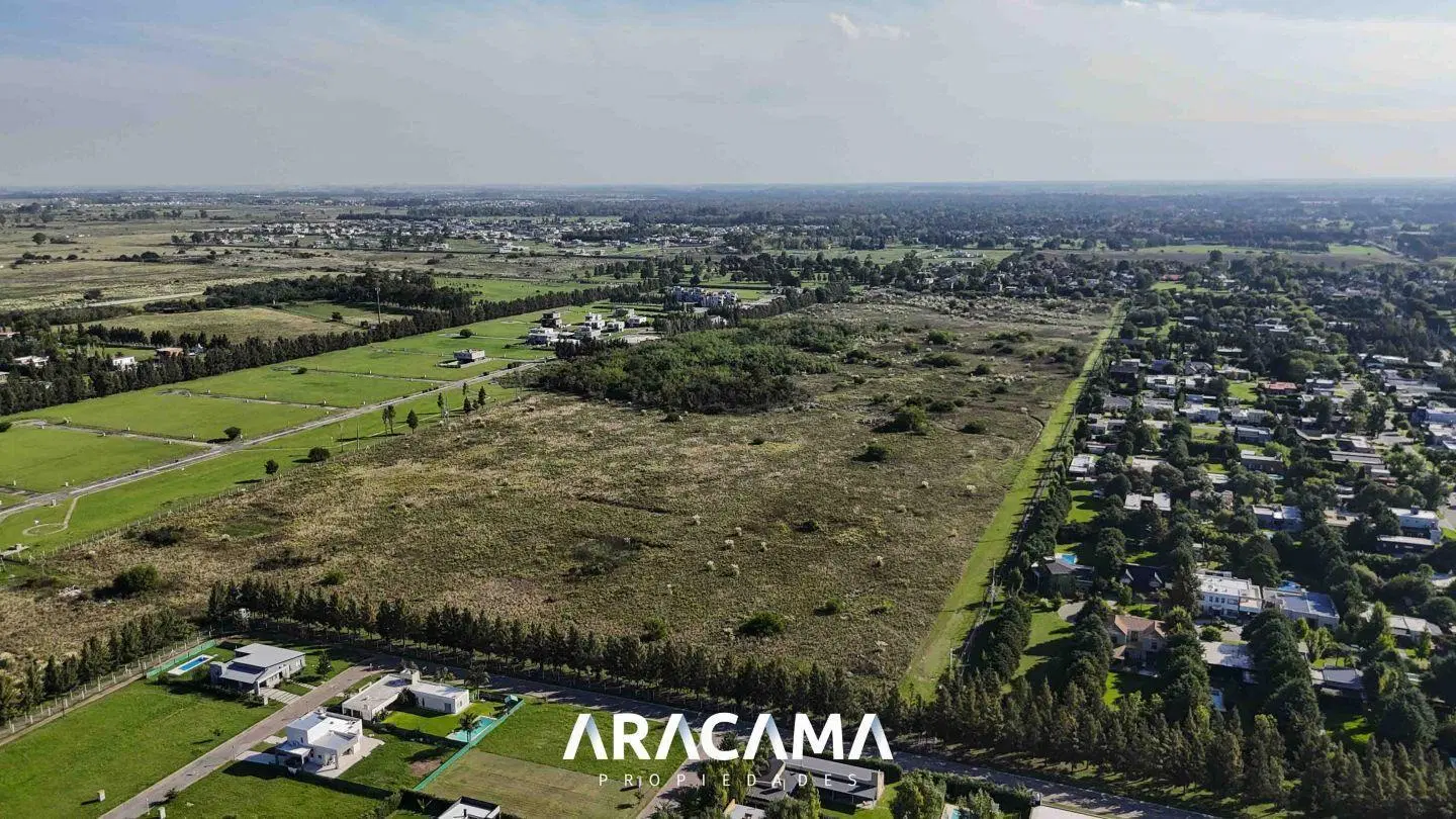 Fraccion en Venta en Canning 3