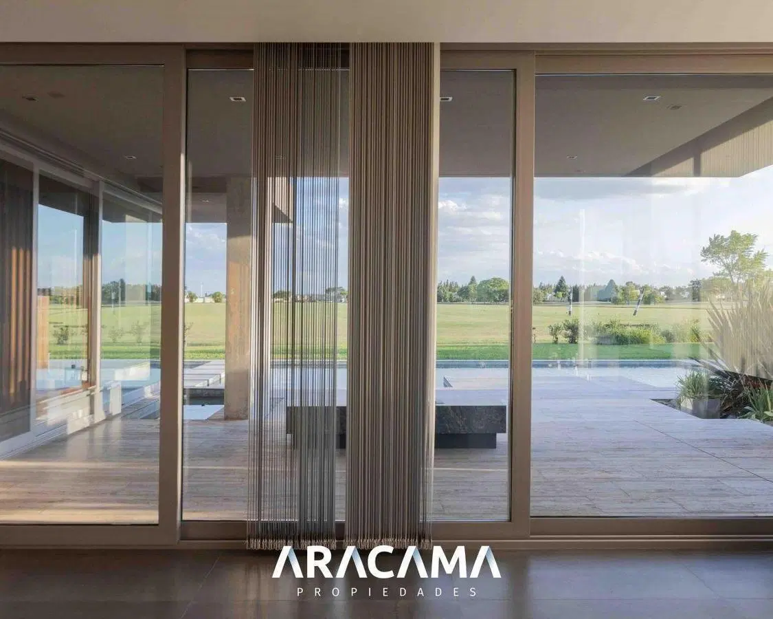Casa en Venta en La Providencia - Canning 3