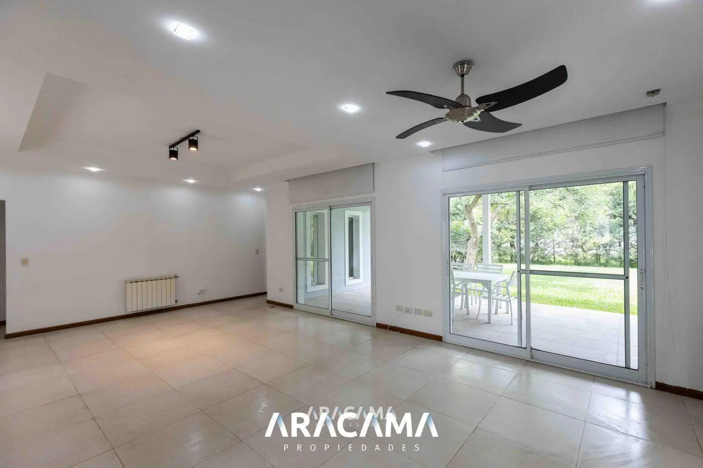 Casa en Venta en El Rocio - Canning 8