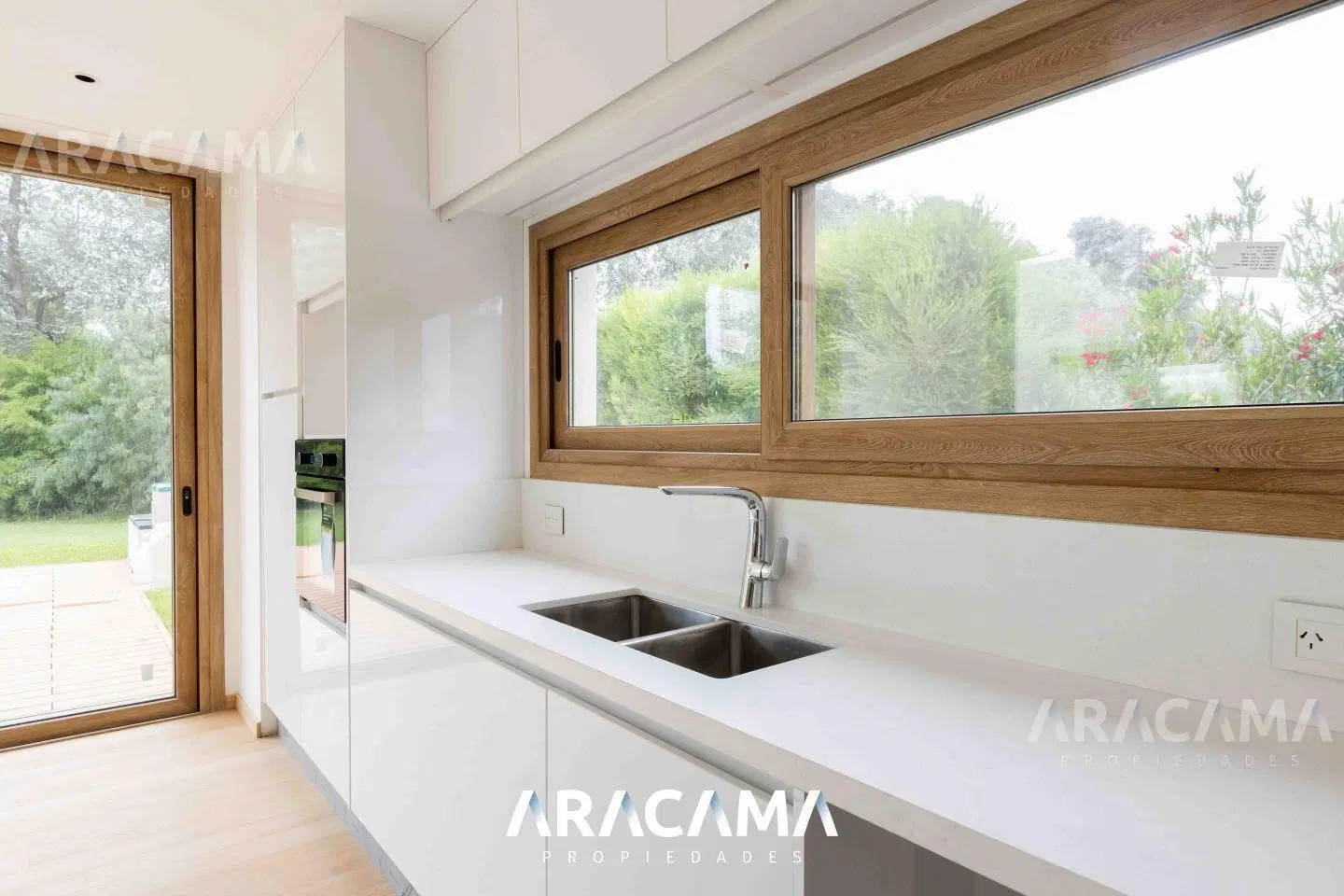 Casa en Venta en Saint Thomas Este 4