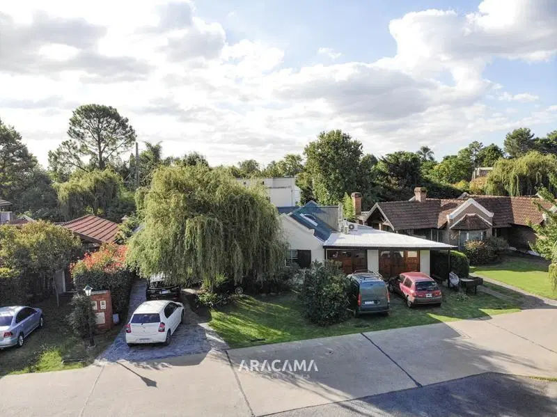 Casa en Venta 6 ambientes en Campos de Echeverria - Canning 2
