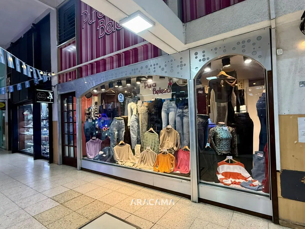 Local en Alquiler en la Galeria Union en Monte Grande 2