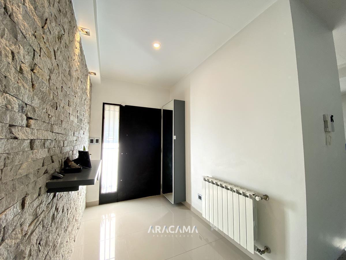 Foto de Casa en Venta en Canning, imagen 2
