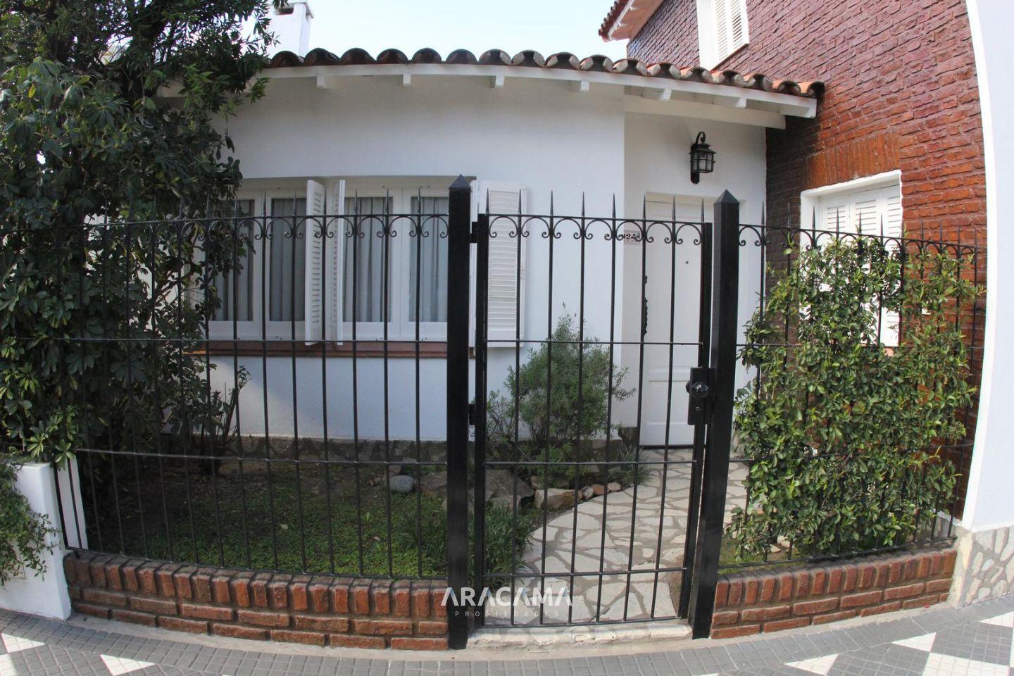 Foto de Casa en Venta en Monte Grande, imagen 4