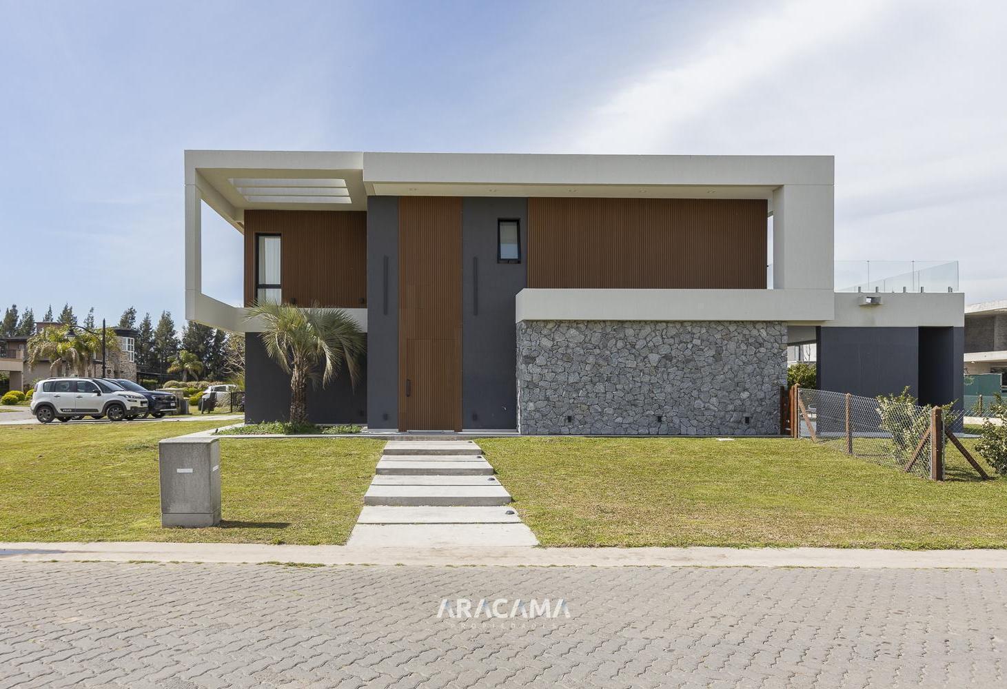 Foto de Casa en Venta en La Providencia - Canning, imagen 1