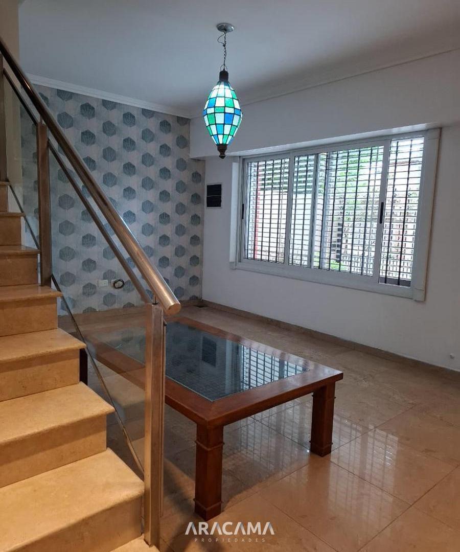 Foto de Casa en Venta y Alquiler en Monte Grande, imagen 2