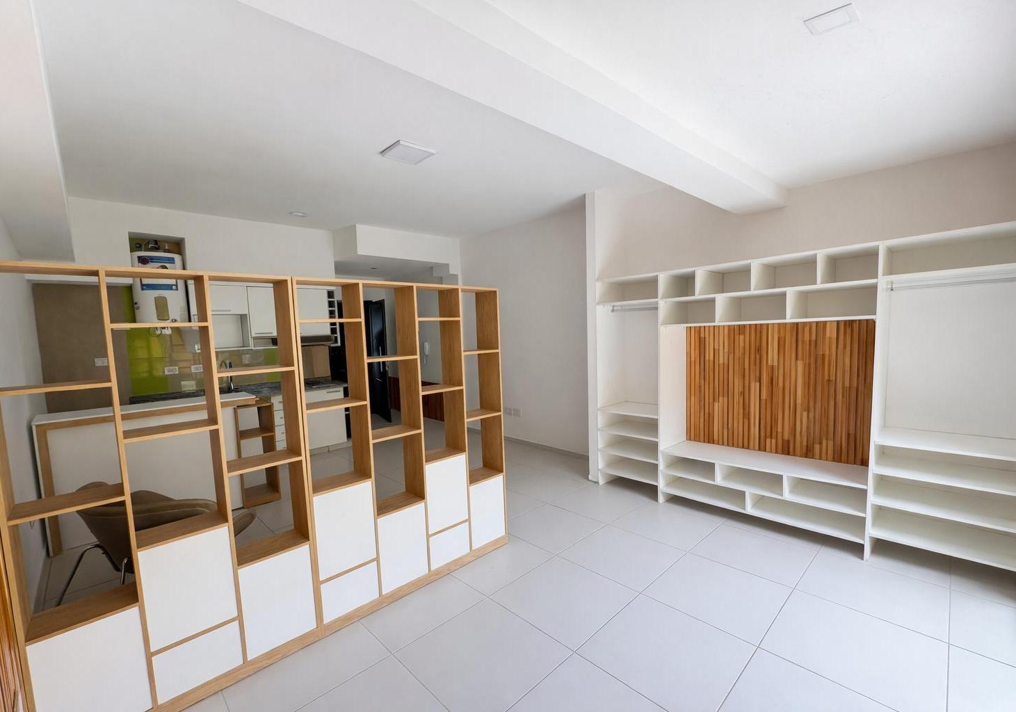 Foto de Danel al 1400 - Venta Monoambiente reciclado c/ jardín - San Cristóbal, imagen 5
