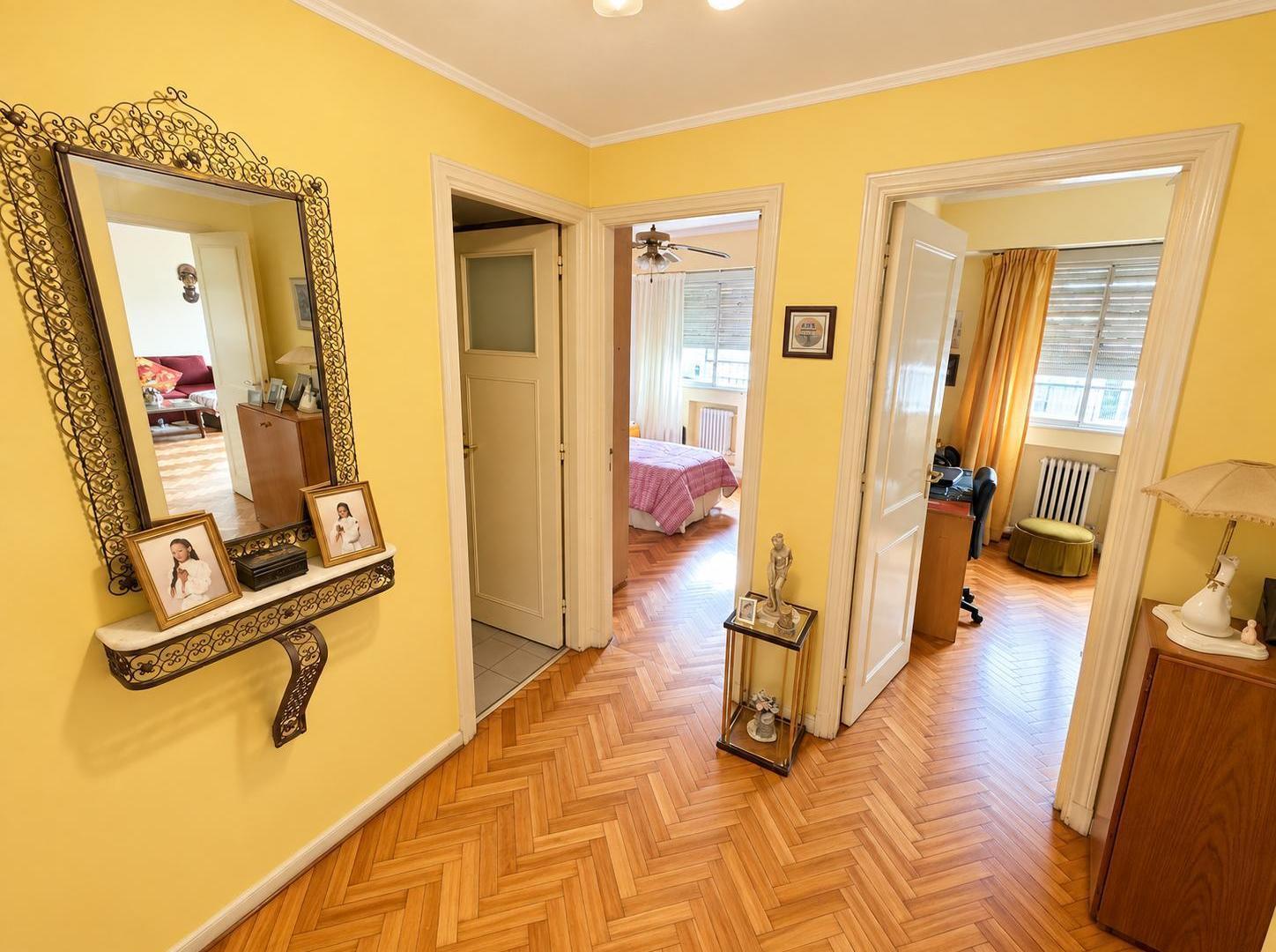 Foto de Marcelo T De Alvear 2400 - Venta 4 ambientes con dependencia en RECOLETA, imagen 3