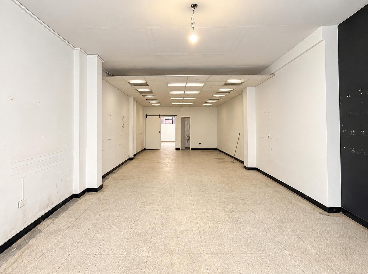 Foto de Perú 1200 - San Telmo – Planta libre + depósito – A metros de Av. San, imagen 2