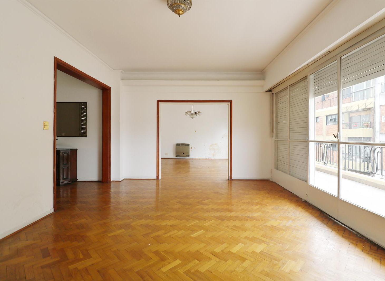 Foto de Lezica al 3900 - Excelente piso 4 ambientes c/ balcón terraza - Almagro, imagen 1