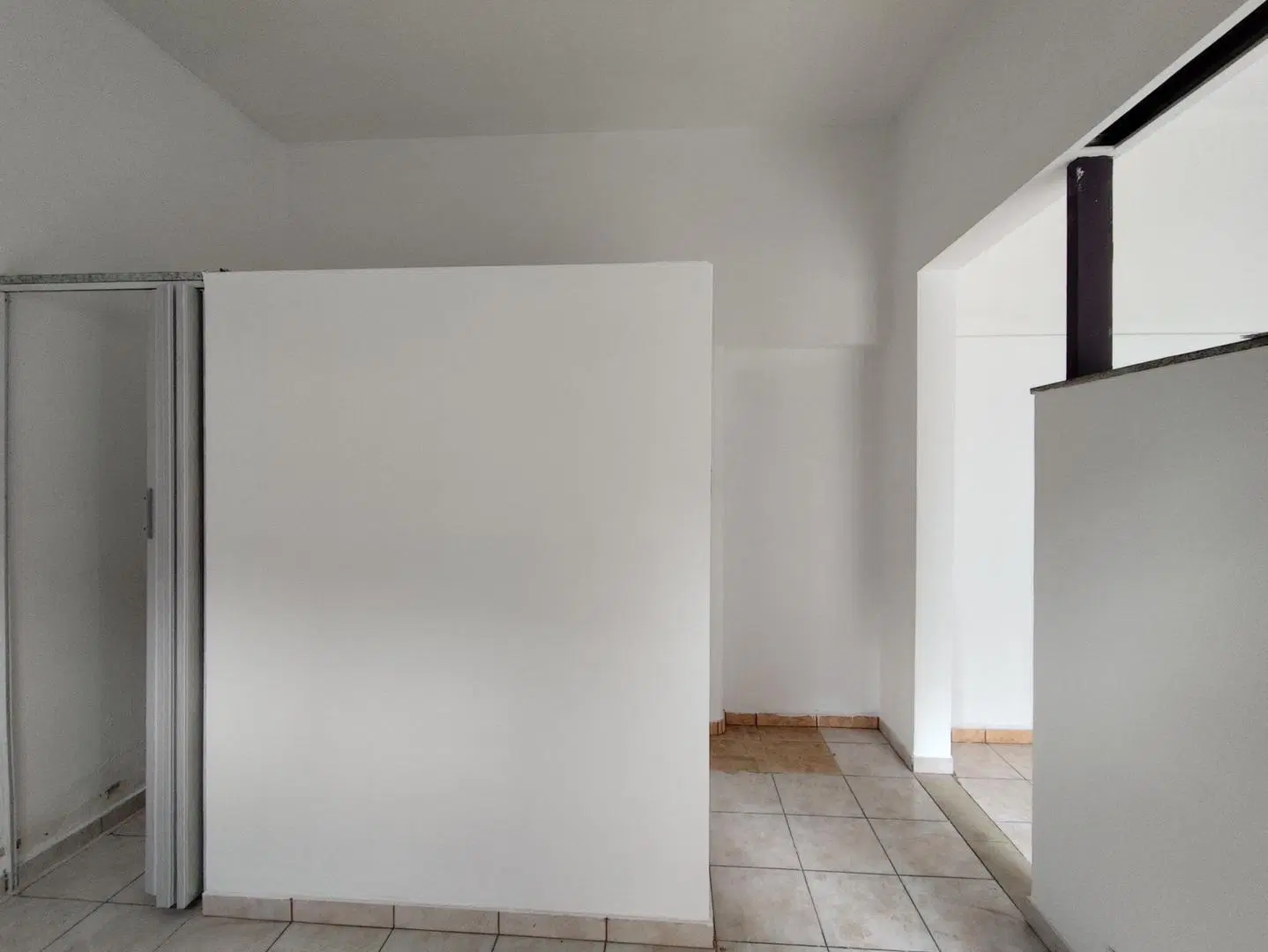 Local comercial en alquiler Alberdi 4