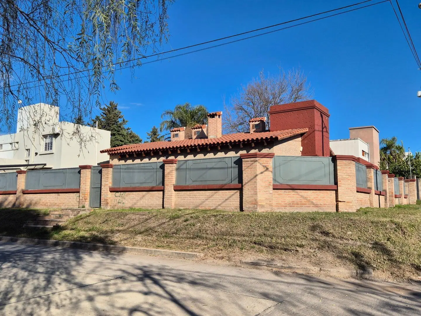 Casa en venta 3 dor 3 baños Villa Rivera Indarte 2
