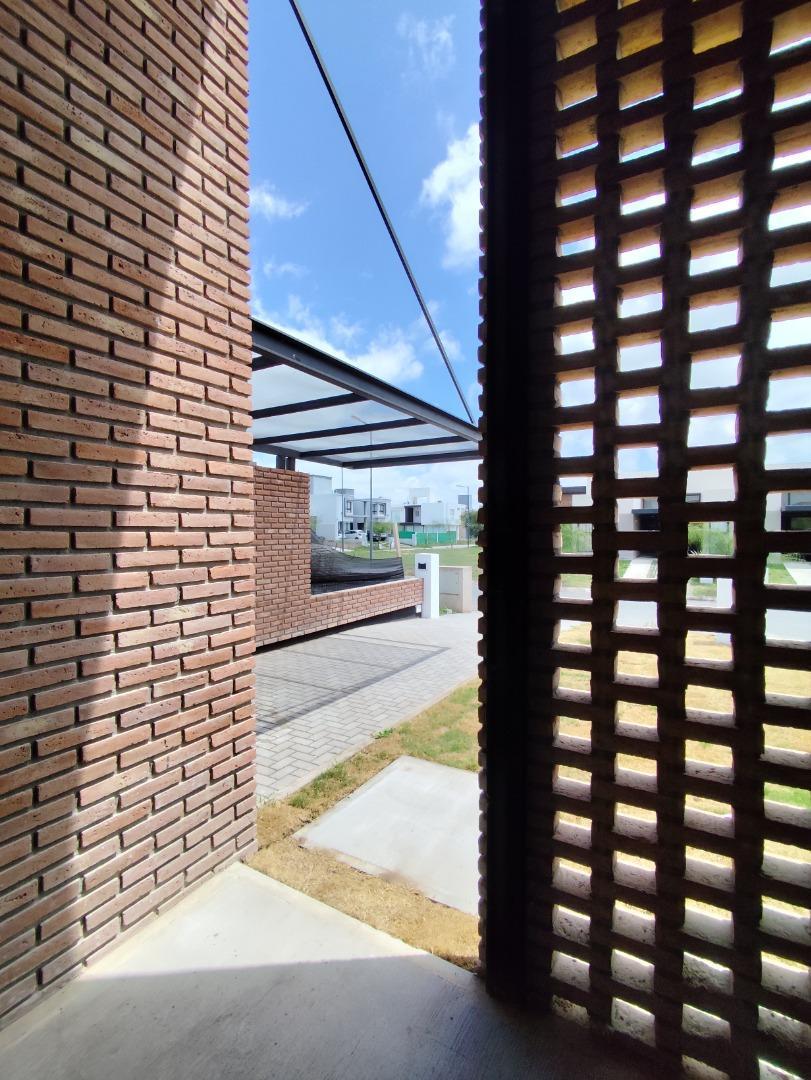 Foto de ALQUILER DUPLEX 2 DORM C/ PILETA DOCTA - DISPONIBLE OCTUBRE, imagen 1