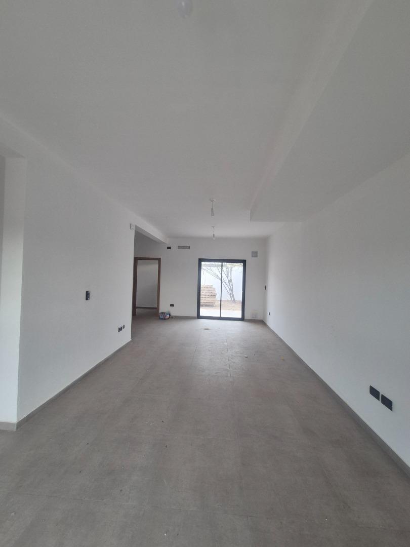 Foto de DUPLEX 3 DORM EN ALQUILER SOLARES DE MANANTIALES II, imagen 3