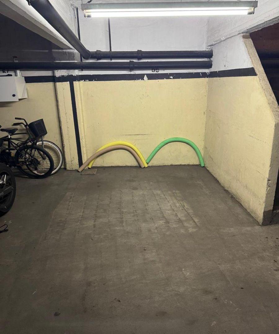 Foto de Venta de cochera cubierta, imagen 2