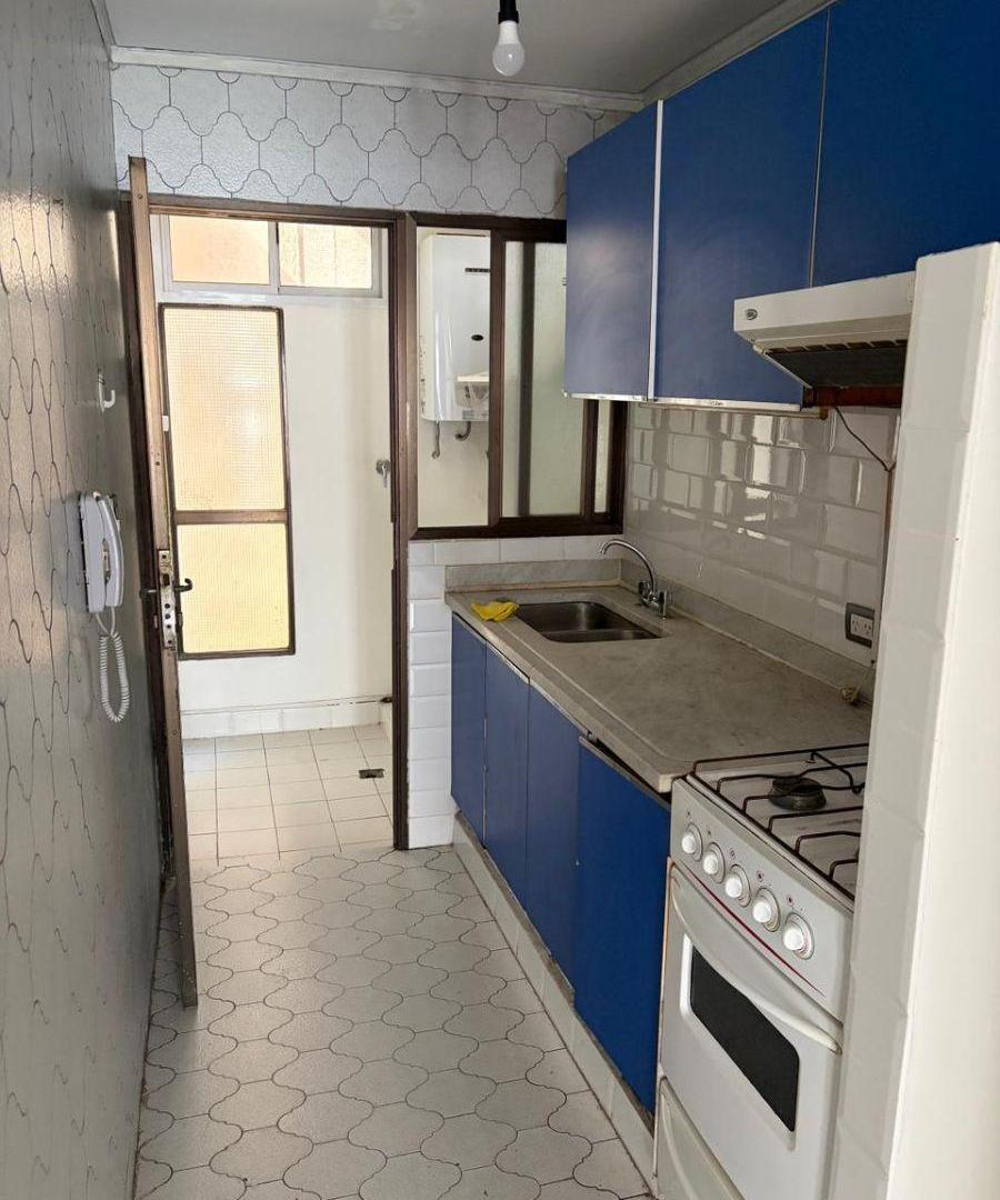 Foto de DEPARTAMENTO EN 1ER PISO EN PLENO CENTRO DE LOMAS EN EXCELENTE ESTADO, imagen 1