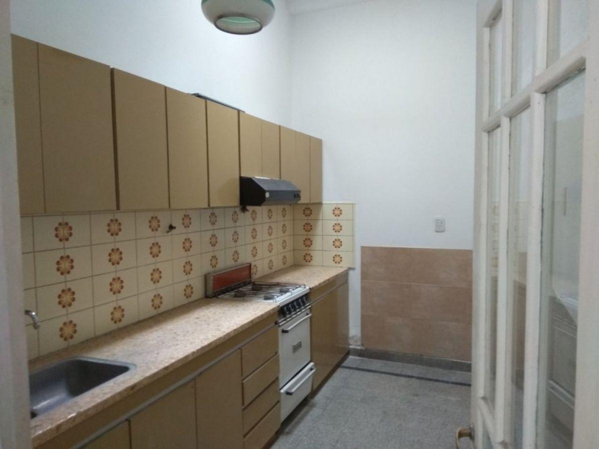 Foto de DEPARTAMENTO TIPO CASA EN MUY BUENA UBICACION, imagen 5