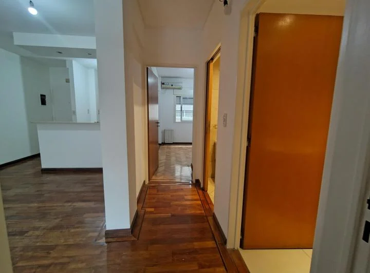 3 ambientes c/espacio guarda coche -Villa Urquiza- 4