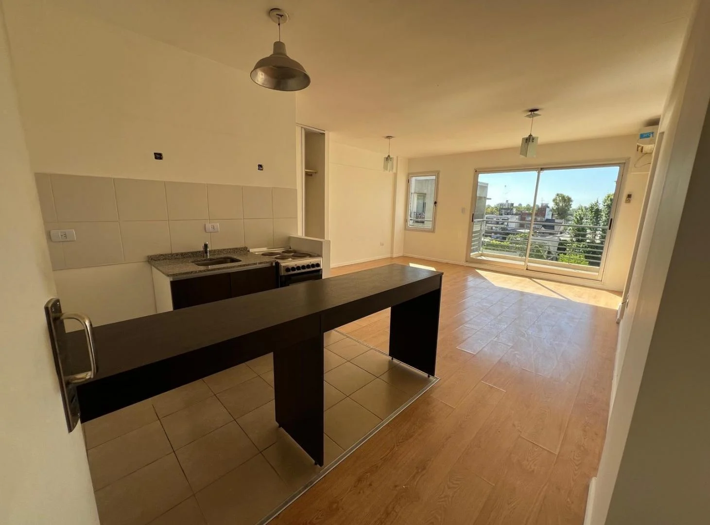 Alquiler monoambiente con cochera y amenities