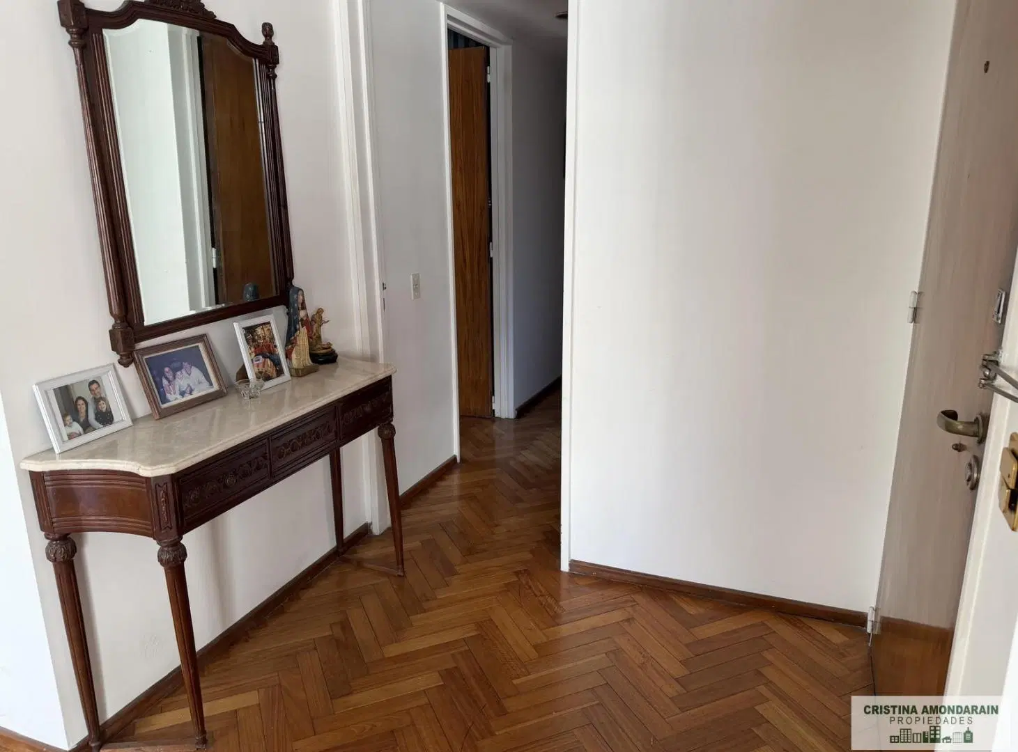 Venta Departamento 4 ambientes con dep y cochera 3
