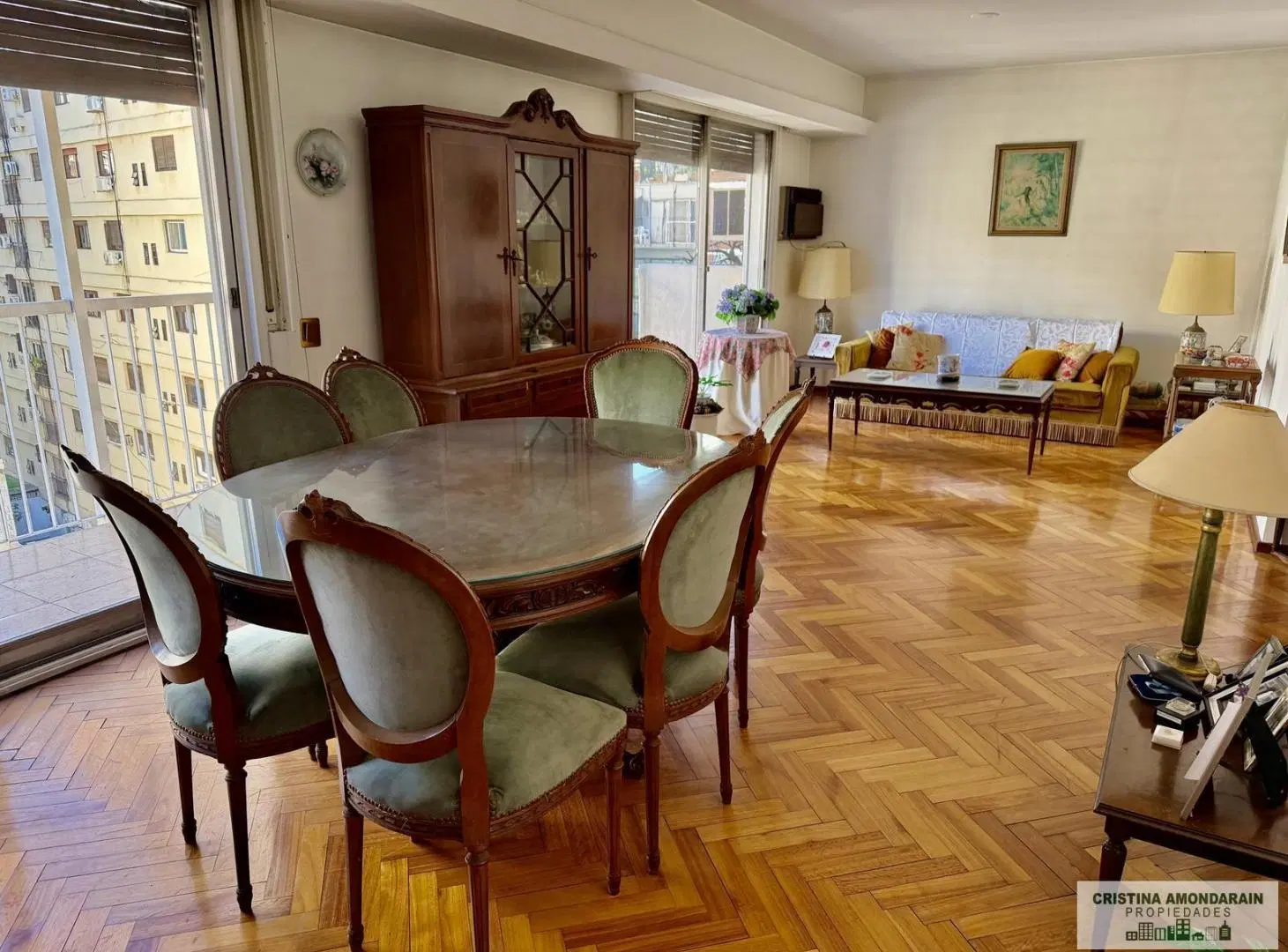 Venta Departamento 4 ambientes con dep y cochera 2