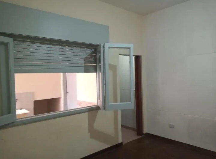 ALQUILER - DEPARTAMENTO 2 AMBIENTES C/PATIO 5
