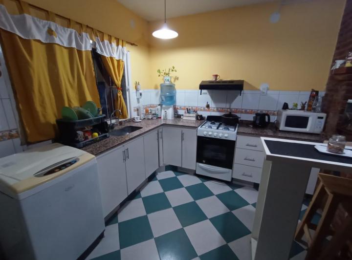 VENTA – CASA 3 AMBIENTES EN LOTE PROPIO – EXCELENTES CONDICIONES 3