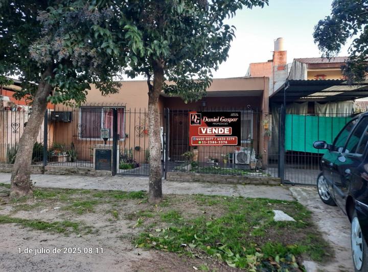 VENTA – CASA 3 AMBIENTES EN LOTE PROPIO – EXCELENTES CONDICIONES 2