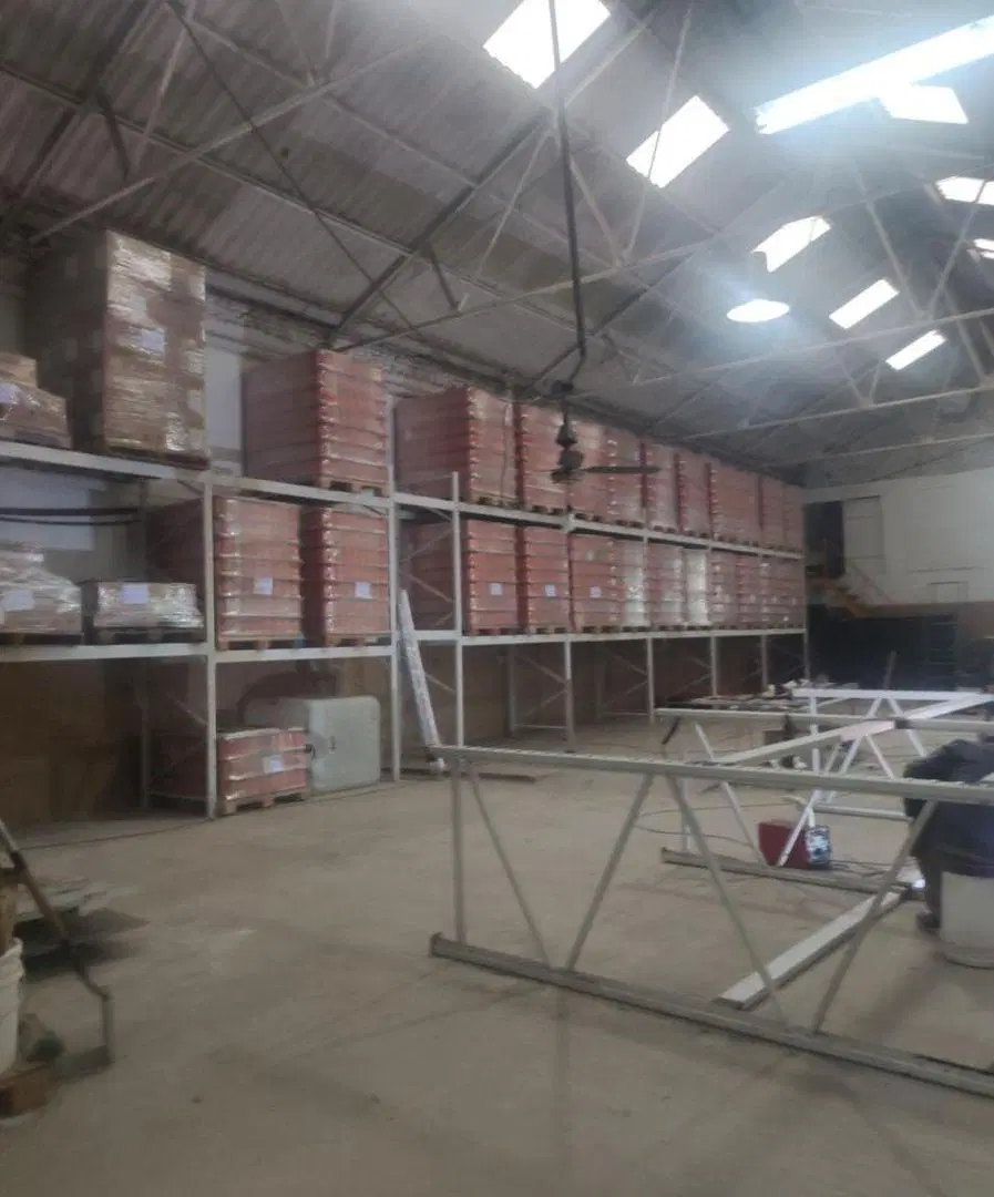 ALQUILER – GALPÓN INDUSTRIAL – SUPERFICIE TOTAL 434 M2 4