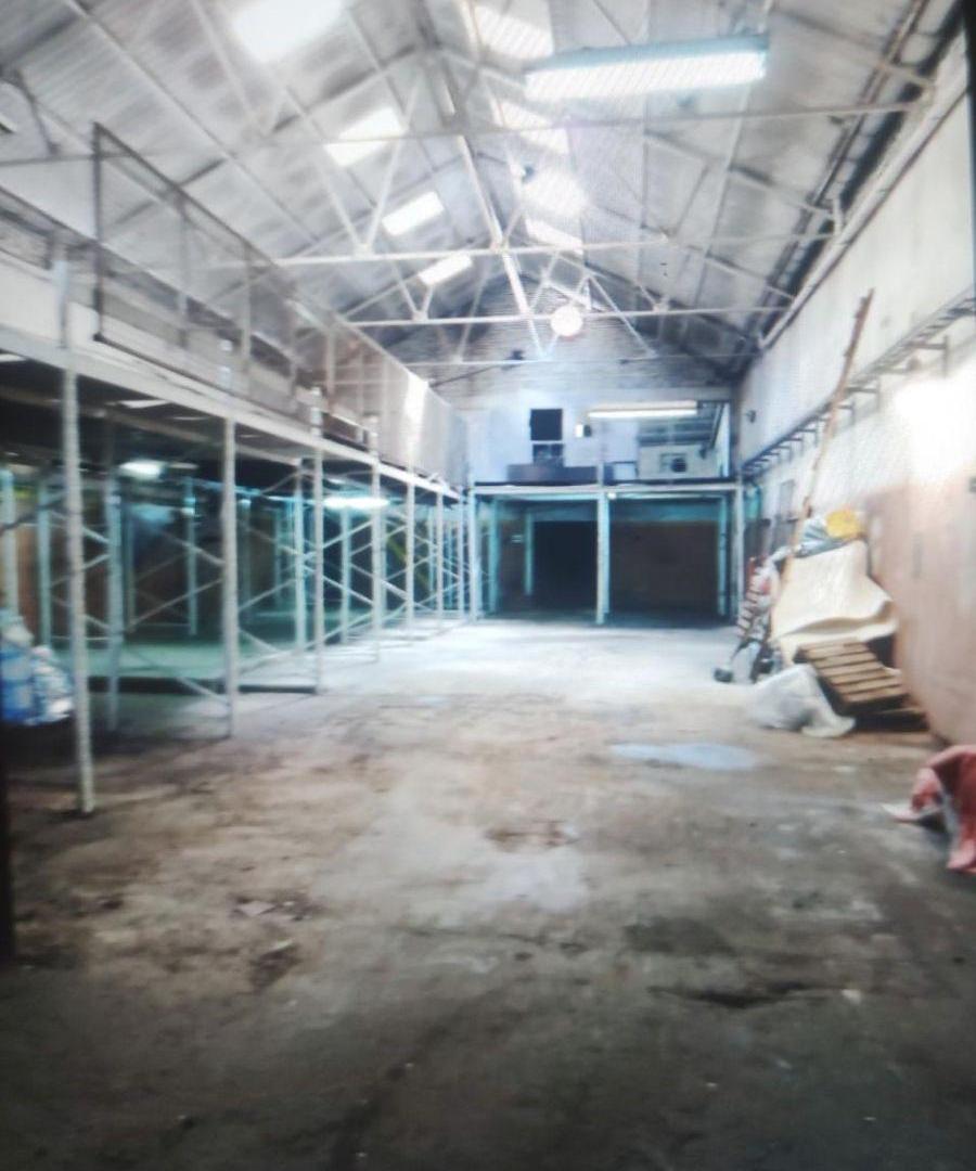 Foto de ALQUILER – GALPÓN INDUSTRIAL – SUPERFICIE TOTAL 434 M2, imagen 2