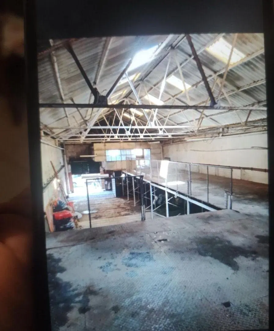 ALQUILER – GALPÓN INDUSTRIAL – SUPERFICIE TOTAL 434 M2 5