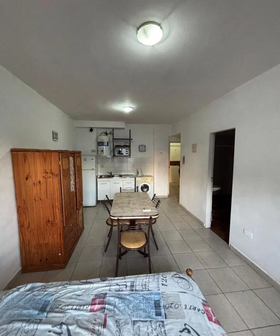 ALQUILER – DEPARTAMENTO MONOAMBIENTE – AMOBLADO 3
